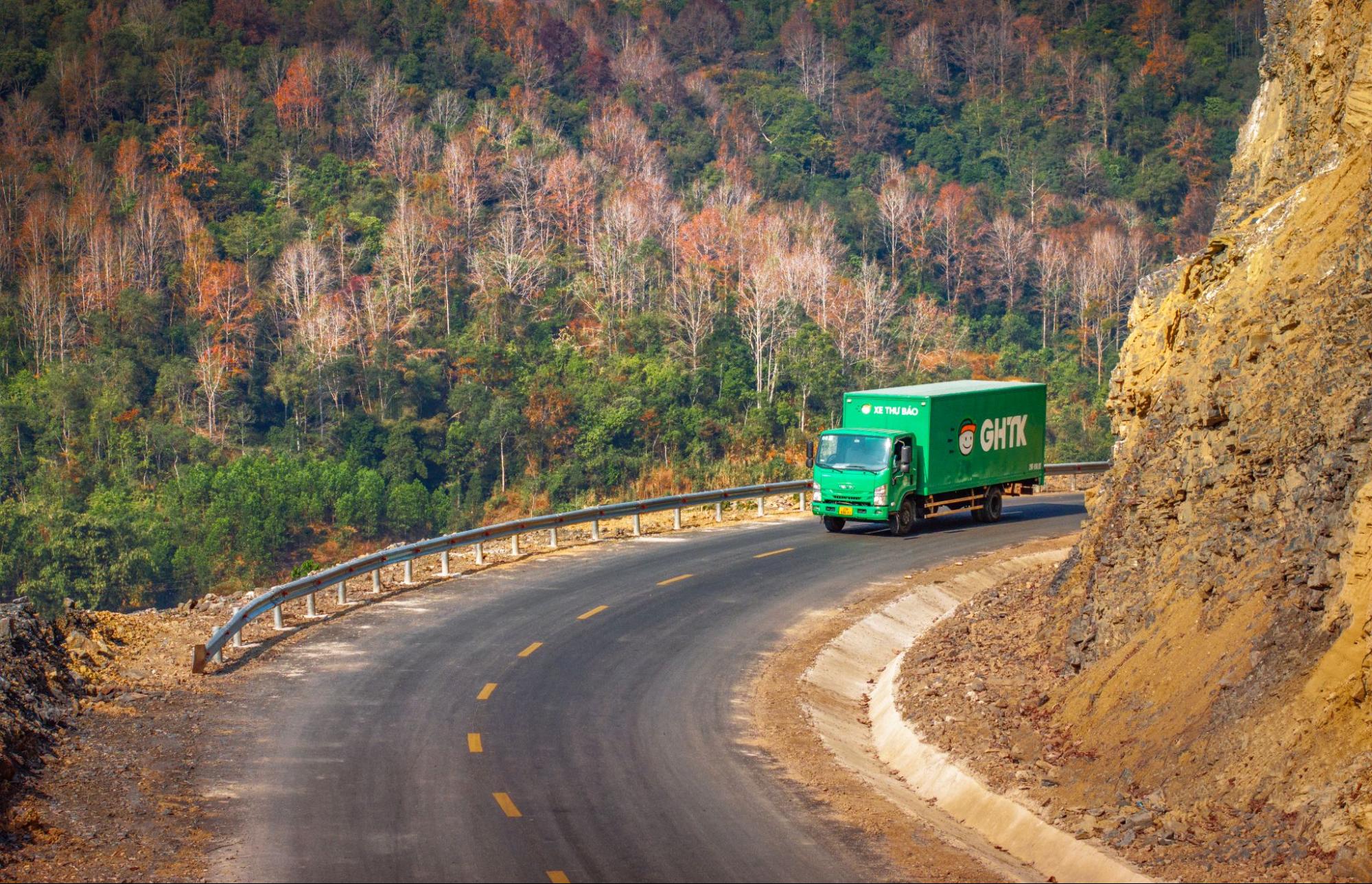 Lựa chọn đúng đơn vị vận chuyển để đảm bảo nội thất được vận chuyển an toàn