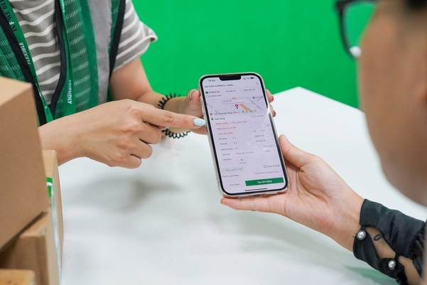 Thời gian giao hàng được thông báo rõ ràng giúp khách hàng chủ động sắp xếp và nâng cao mức độ tin tưởng đối với shop.